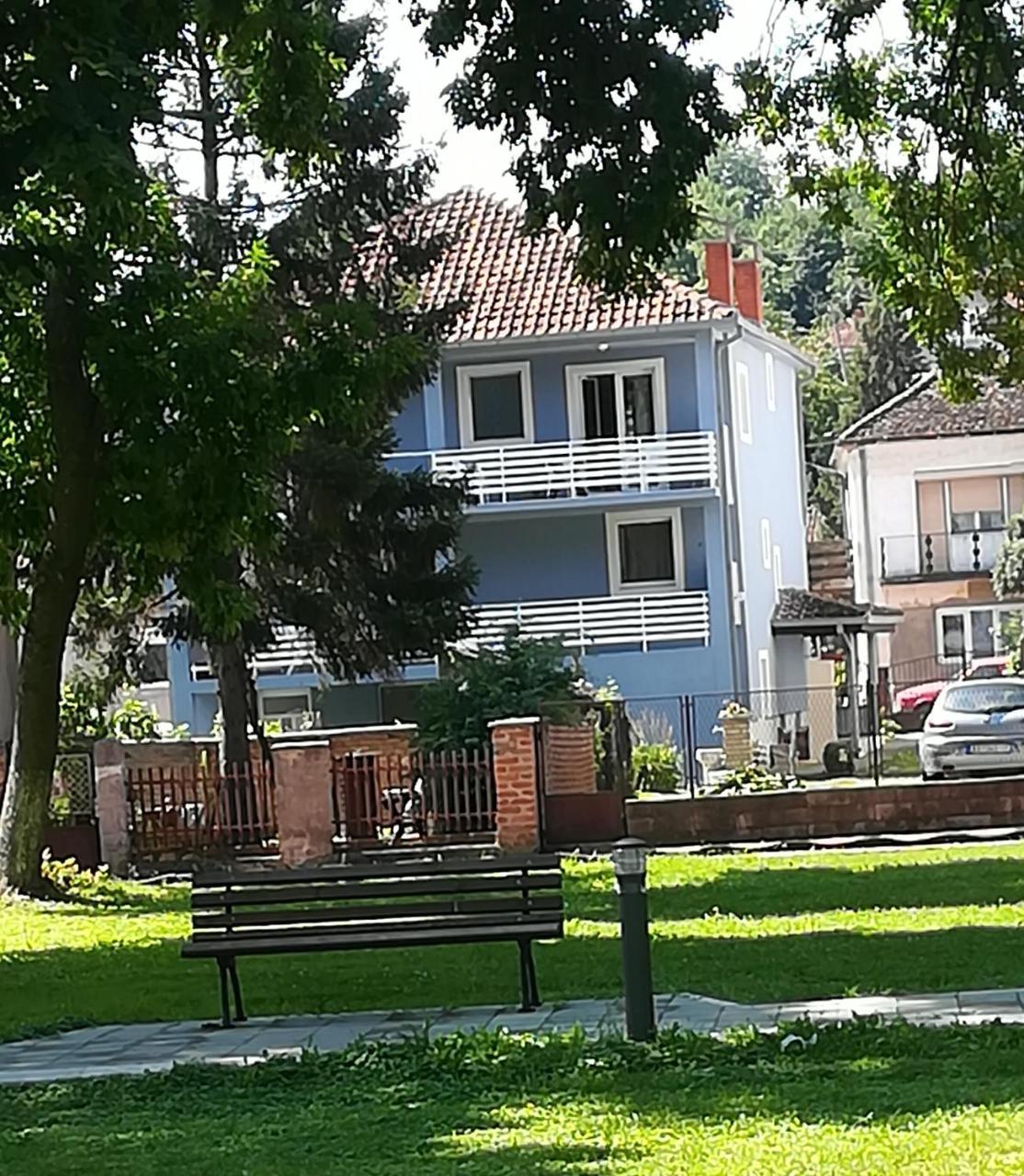 Apartman Bogic Golubac Exteriör bild