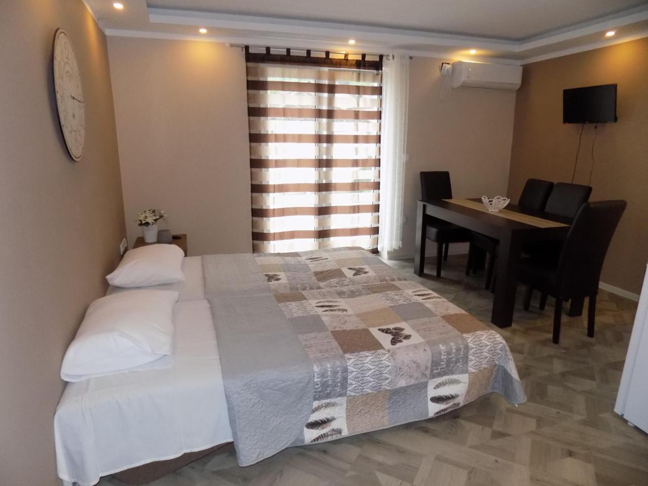 Apartman Bogic Golubac Exteriör bild