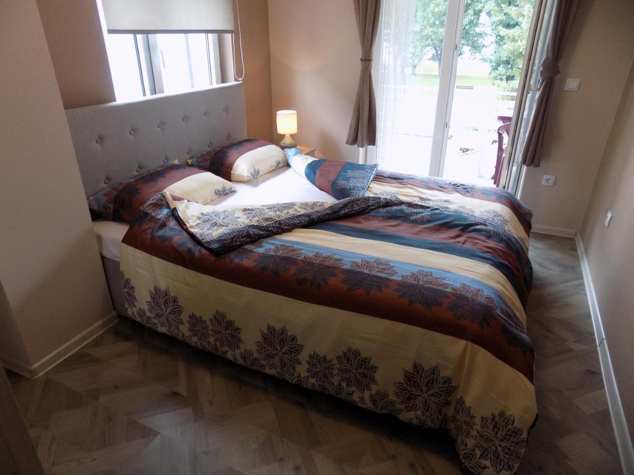 Apartman Bogic Golubac Exteriör bild
