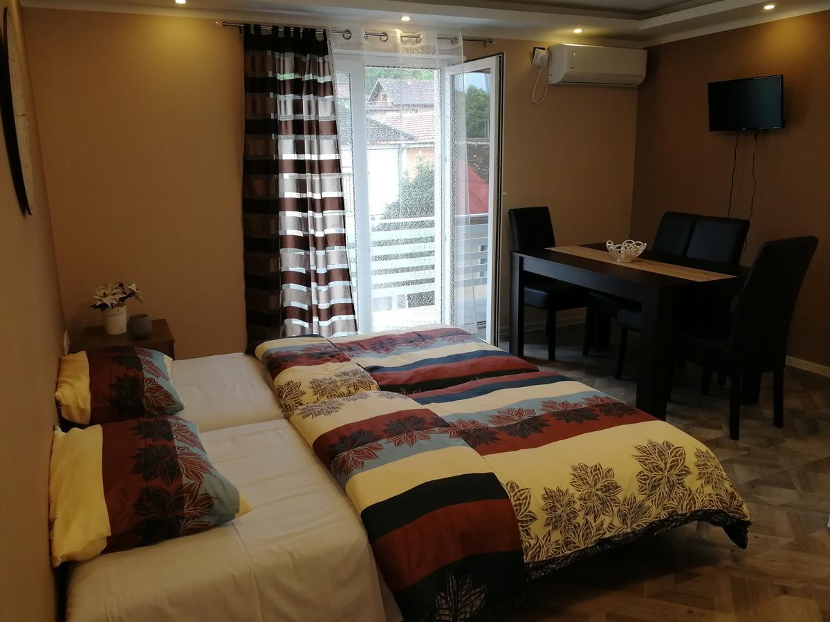 Apartman Bogic Golubac Exteriör bild
